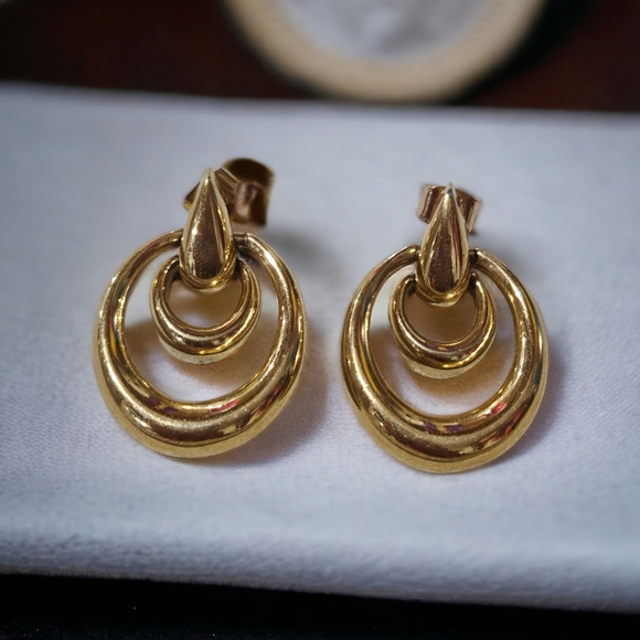 Trifari Jewelry - Trifari Gold Tone Door Knocker Earrings - Vintage